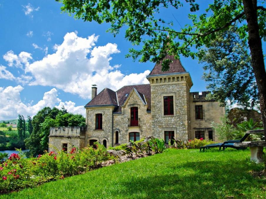 Вилла Manoir De La Malartrie Везак Экстерьер фото